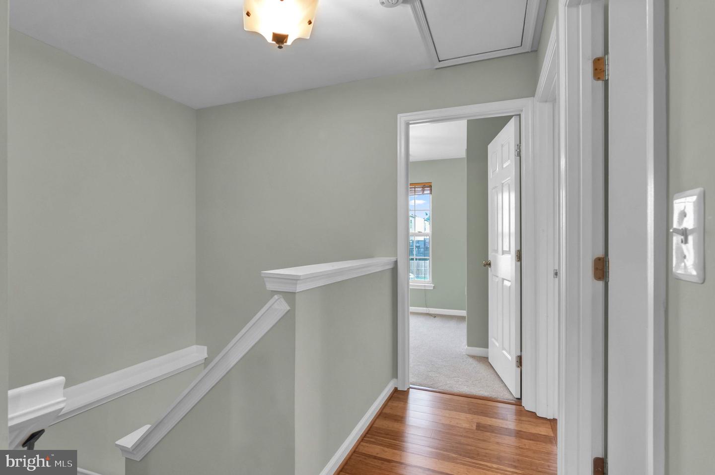 221 SHIRLEY SQ SE, LEESBURG, Virginia 20175, 3 Bedrooms Bedrooms, ,3 BathroomsBathrooms,Residential,For sale,221 SHIRLEY SQ SE,VALO2101222 MLS # VALO2101222