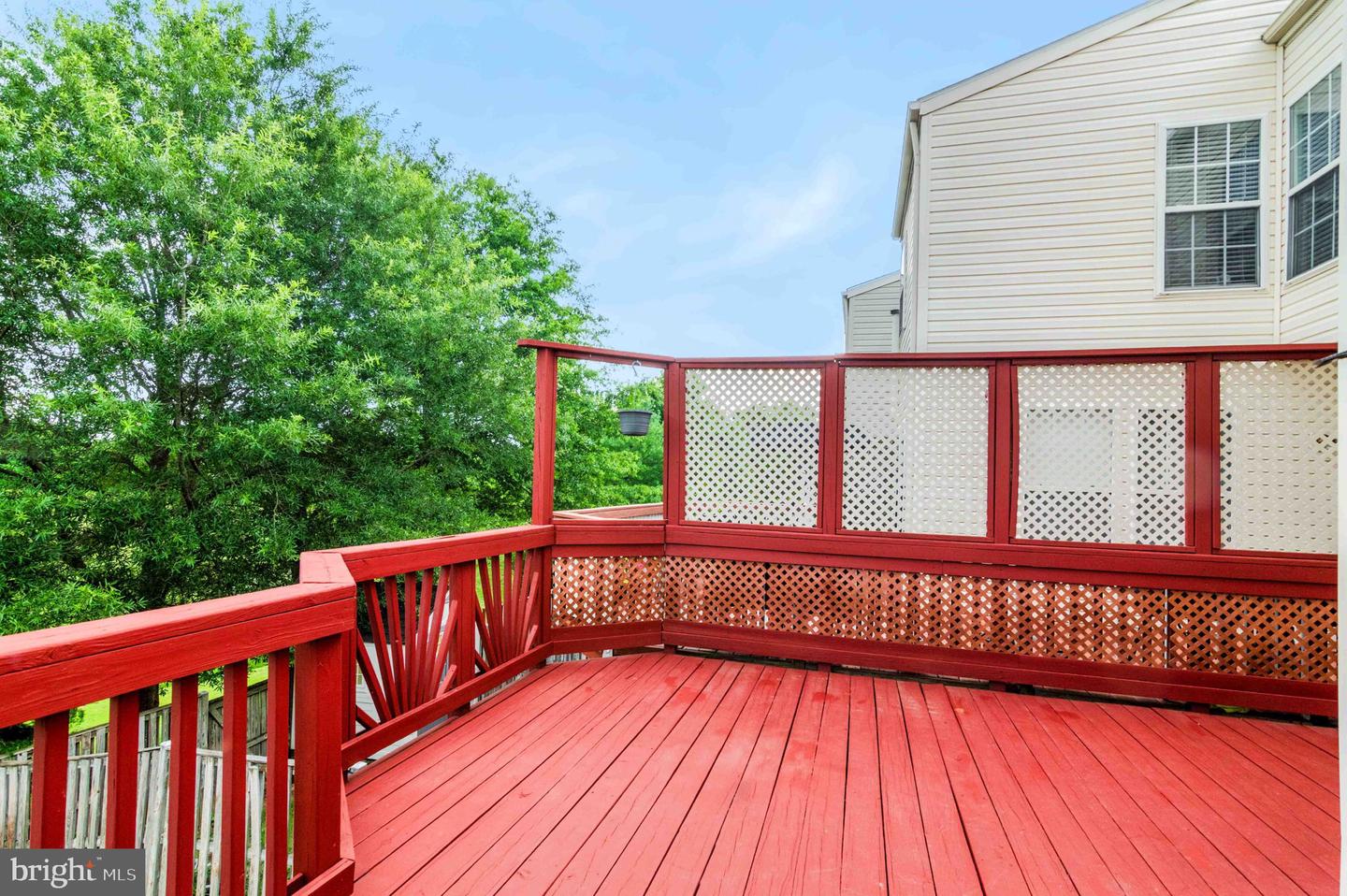 221 SHIRLEY SQ SE, LEESBURG, Virginia 20175, 3 Bedrooms Bedrooms, ,3 BathroomsBathrooms,Residential,For sale,221 SHIRLEY SQ SE,VALO2101222 MLS # VALO2101222