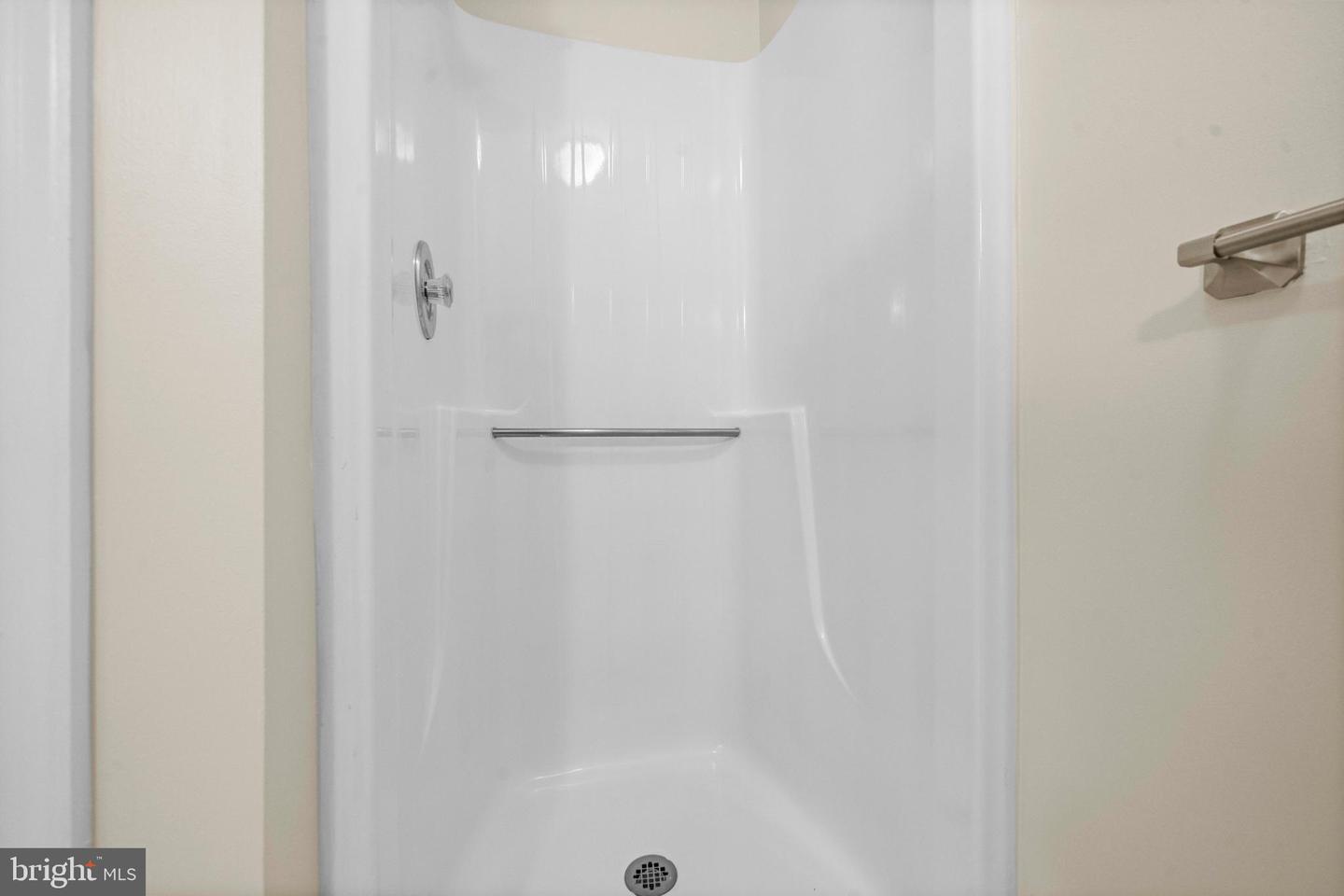 1109 N VERNON ST, ARLINGTON, Virginia 22201, 2 Bedrooms Bedrooms, ,2 BathroomsBathrooms,Residential,For sale,1109 N VERNON ST,VAAR2060244 MLS # VAAR2060244