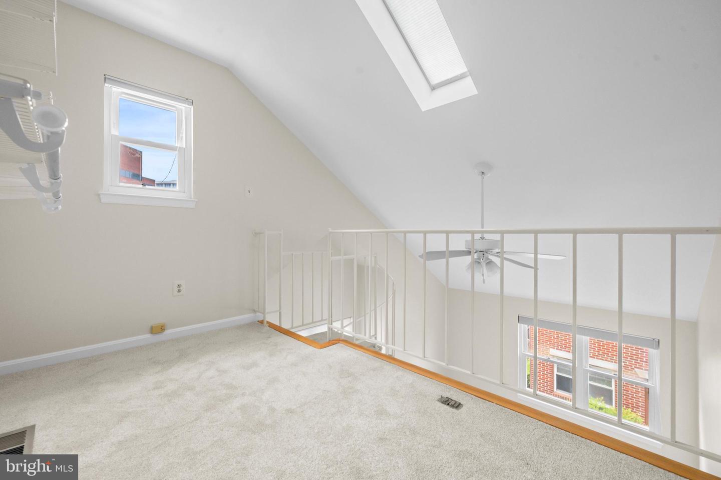 1109 N VERNON ST, ARLINGTON, Virginia 22201, 2 Bedrooms Bedrooms, ,2 BathroomsBathrooms,Residential,For sale,1109 N VERNON ST,VAAR2060244 MLS # VAAR2060244