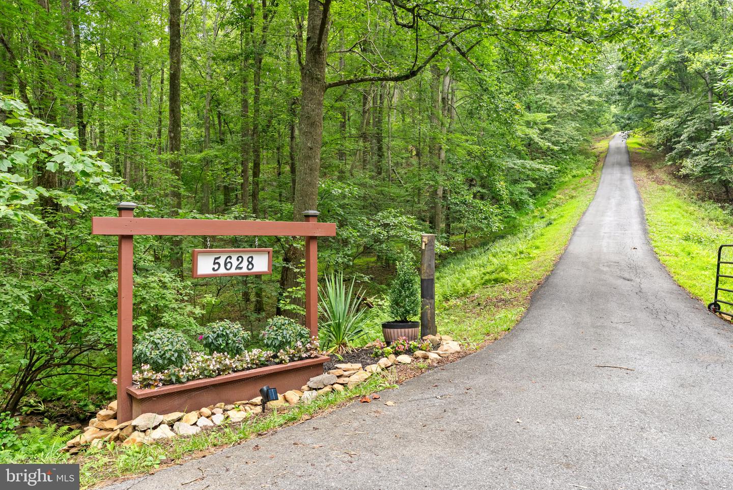 5628 FREE STATE RD, MARSHALL, Virginia 20115, 3 Bedrooms Bedrooms, ,3 BathroomsBathrooms,Residential,For sale,5628 FREE STATE RD,VAFQ2017356 MLS # VAFQ2017356