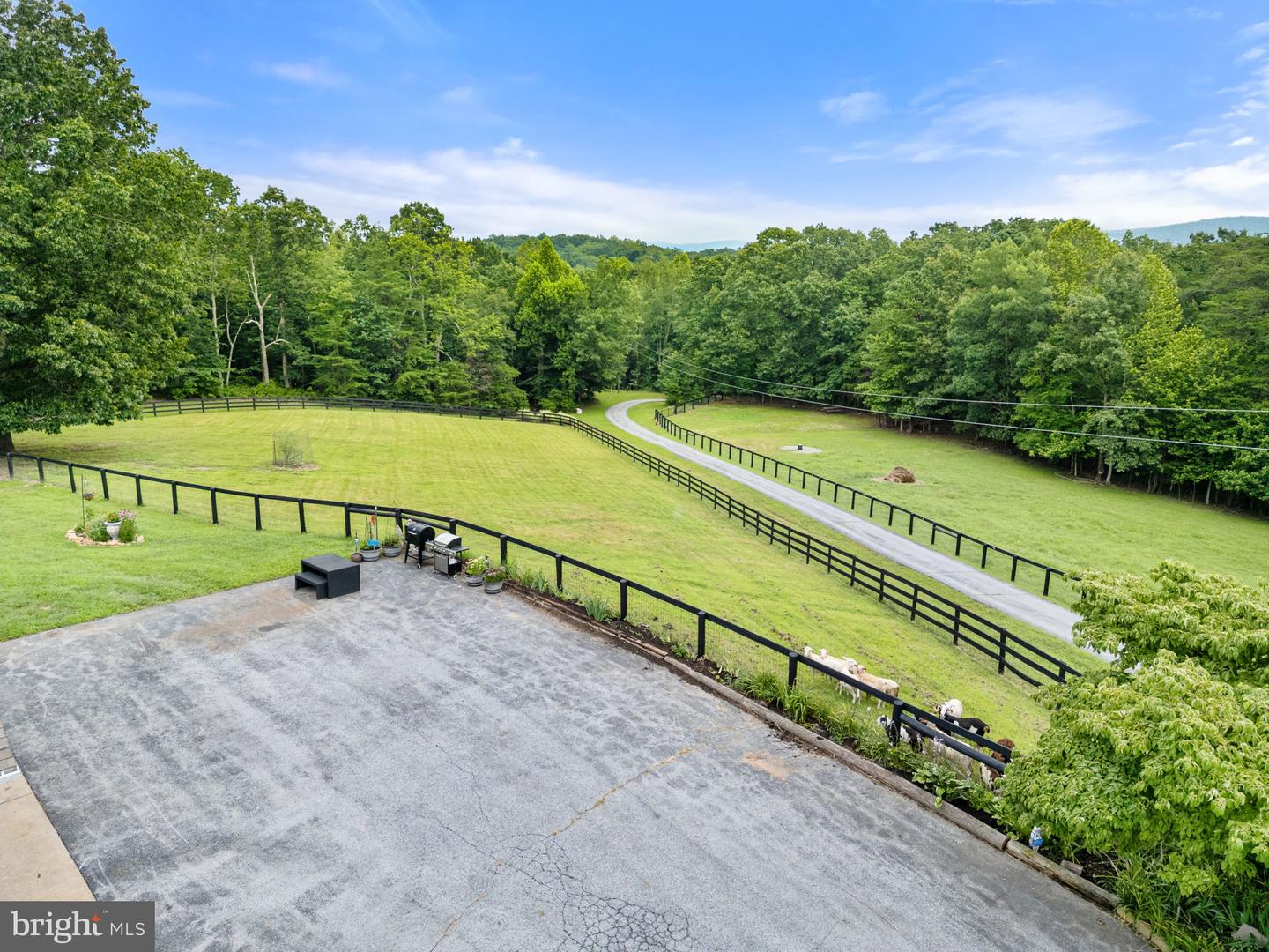 5628 FREE STATE RD, MARSHALL, Virginia 20115, 3 Bedrooms Bedrooms, ,3 BathroomsBathrooms,Residential,For sale,5628 FREE STATE RD,VAFQ2017356 MLS # VAFQ2017356