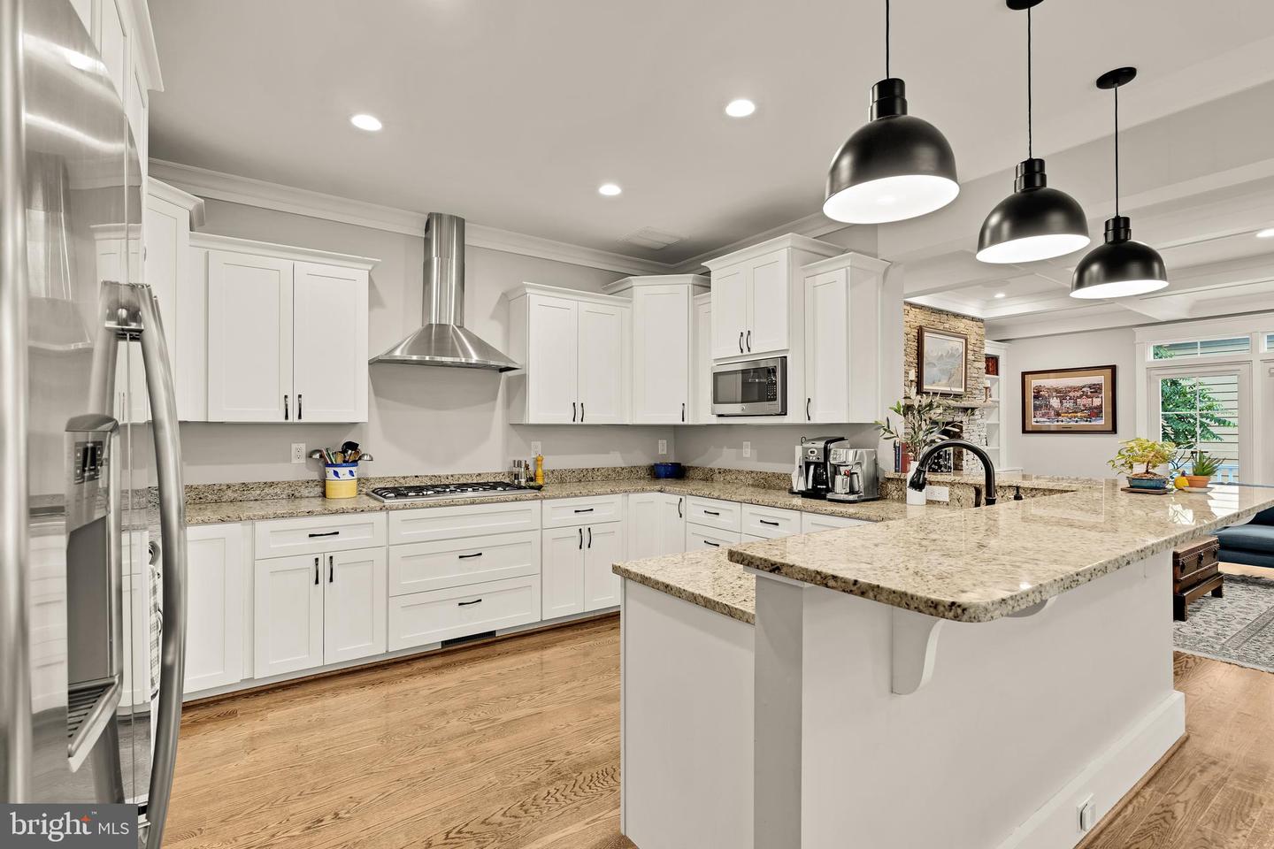 1921 N GEORGE MASON DR, ARLINGTON, Virginia 22207, 4 Bedrooms Bedrooms, ,4 BathroomsBathrooms,Residential,For sale,1921 N GEORGE MASON DR,VAAR2060322 MLS # VAAR2060322