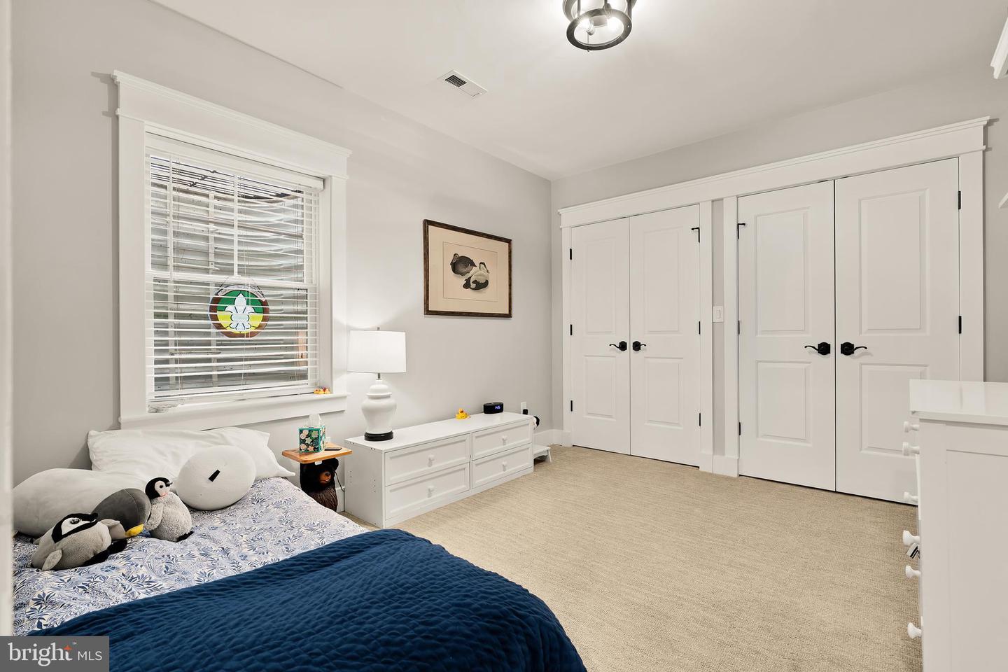 1921 N GEORGE MASON DR, ARLINGTON, Virginia 22207, 4 Bedrooms Bedrooms, ,4 BathroomsBathrooms,Residential,For sale,1921 N GEORGE MASON DR,VAAR2060322 MLS # VAAR2060322