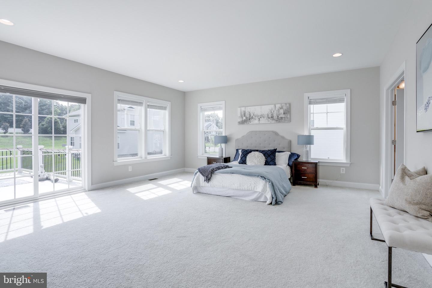3139 SILVAN WOODS DR, FAIRFAX, Virginia 22031, 7 Bedrooms Bedrooms, ,5 BathroomsBathrooms,Residential,For sale,3139 SILVAN WOODS DR,VAFX2253910 MLS # VAFX2253910