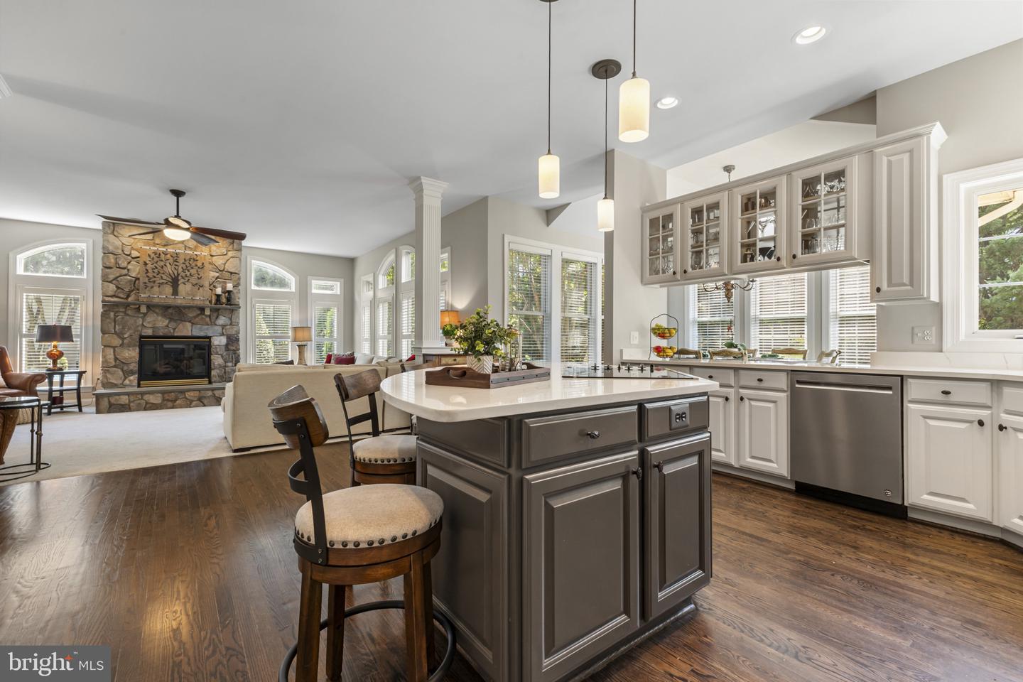 8353 ROXBOROUGH LOOP, GAINESVILLE, Virginia 20155, 5 Bedrooms Bedrooms, ,3 BathroomsBathrooms,Residential,For sale,8353 ROXBOROUGH LOOP,VAPW2098716 MLS # VAPW2098716