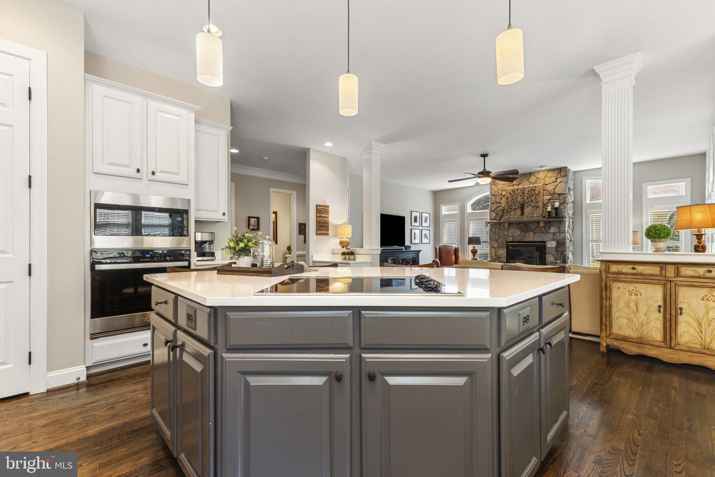 8353 ROXBOROUGH LOOP, GAINESVILLE, Virginia 20155, 5 Bedrooms Bedrooms, ,3 BathroomsBathrooms,Residential,For sale,8353 ROXBOROUGH LOOP,VAPW2098716 MLS # VAPW2098716