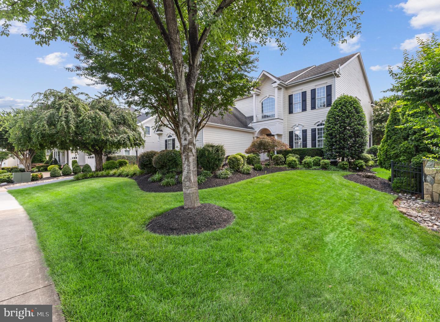 8353 ROXBOROUGH LOOP, GAINESVILLE, Virginia 20155, 5 Bedrooms Bedrooms, ,3 BathroomsBathrooms,Residential,For sale,8353 ROXBOROUGH LOOP,VAPW2098716 MLS # VAPW2098716
