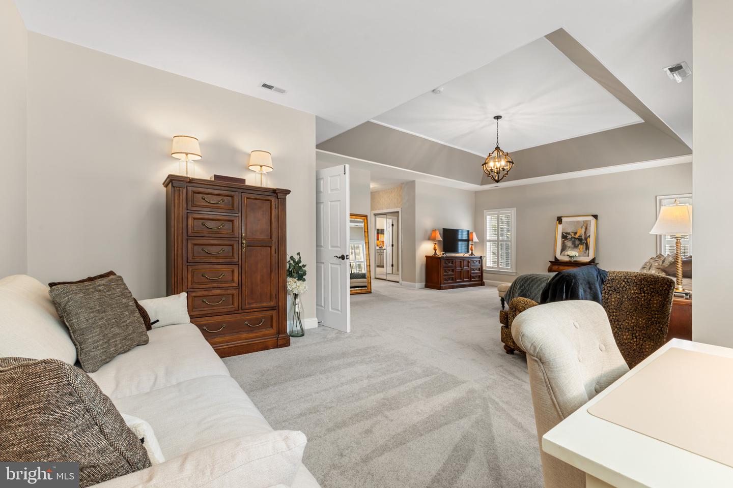 8353 ROXBOROUGH LOOP, GAINESVILLE, Virginia 20155, 5 Bedrooms Bedrooms, ,3 BathroomsBathrooms,Residential,For sale,8353 ROXBOROUGH LOOP,VAPW2098716 MLS # VAPW2098716
