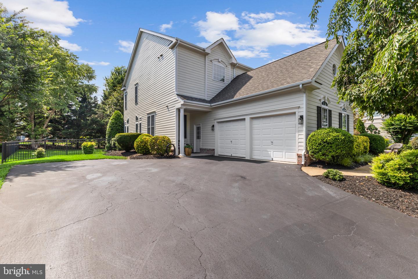 8353 ROXBOROUGH LOOP, GAINESVILLE, Virginia 20155, 5 Bedrooms Bedrooms, ,3 BathroomsBathrooms,Residential,For sale,8353 ROXBOROUGH LOOP,VAPW2098716 MLS # VAPW2098716