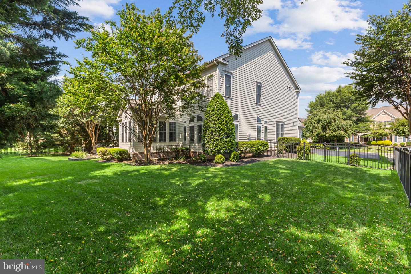 8353 ROXBOROUGH LOOP, GAINESVILLE, Virginia 20155, 5 Bedrooms Bedrooms, ,3 BathroomsBathrooms,Residential,For sale,8353 ROXBOROUGH LOOP,VAPW2098716 MLS # VAPW2098716
