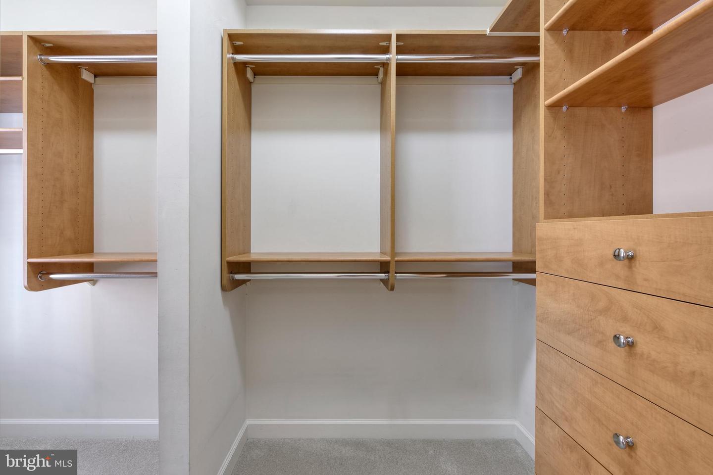 421 ORONOCO ST, ALEXANDRIA, Virginia 22314, 3 Bedrooms Bedrooms, ,3 BathroomsBathrooms,Residential,For sale,421 ORONOCO ST,VAAX2047294 MLS # VAAX2047294