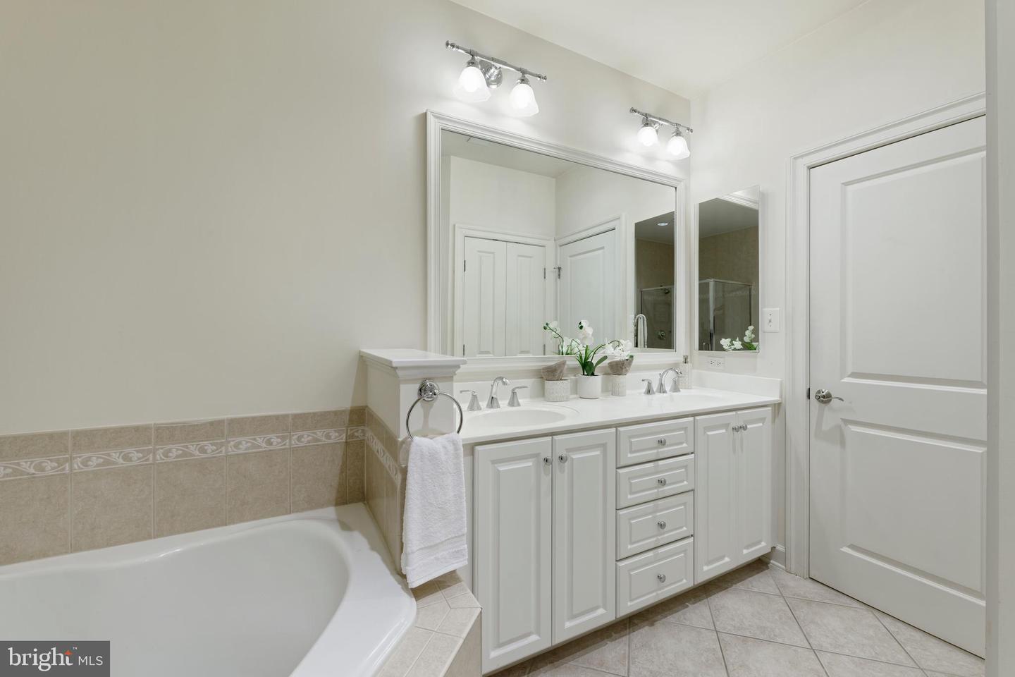 421 ORONOCO ST, ALEXANDRIA, Virginia 22314, 3 Bedrooms Bedrooms, ,3 BathroomsBathrooms,Residential,For sale,421 ORONOCO ST,VAAX2047294 MLS # VAAX2047294