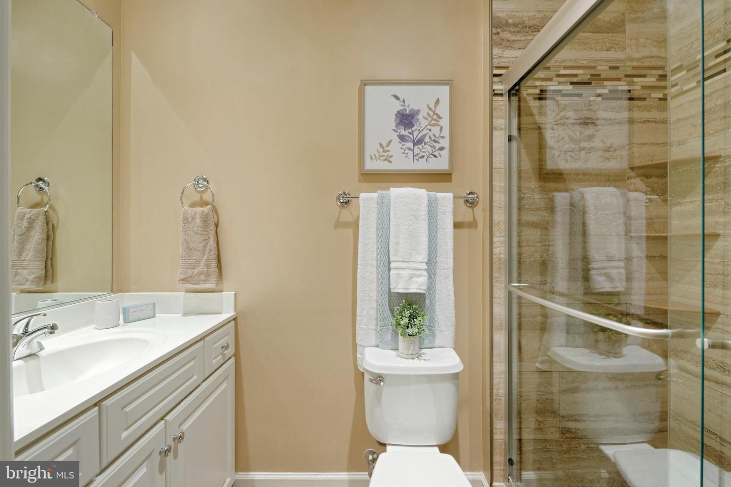 421 ORONOCO ST, ALEXANDRIA, Virginia 22314, 3 Bedrooms Bedrooms, ,3 BathroomsBathrooms,Residential,For sale,421 ORONOCO ST,VAAX2047294 MLS # VAAX2047294
