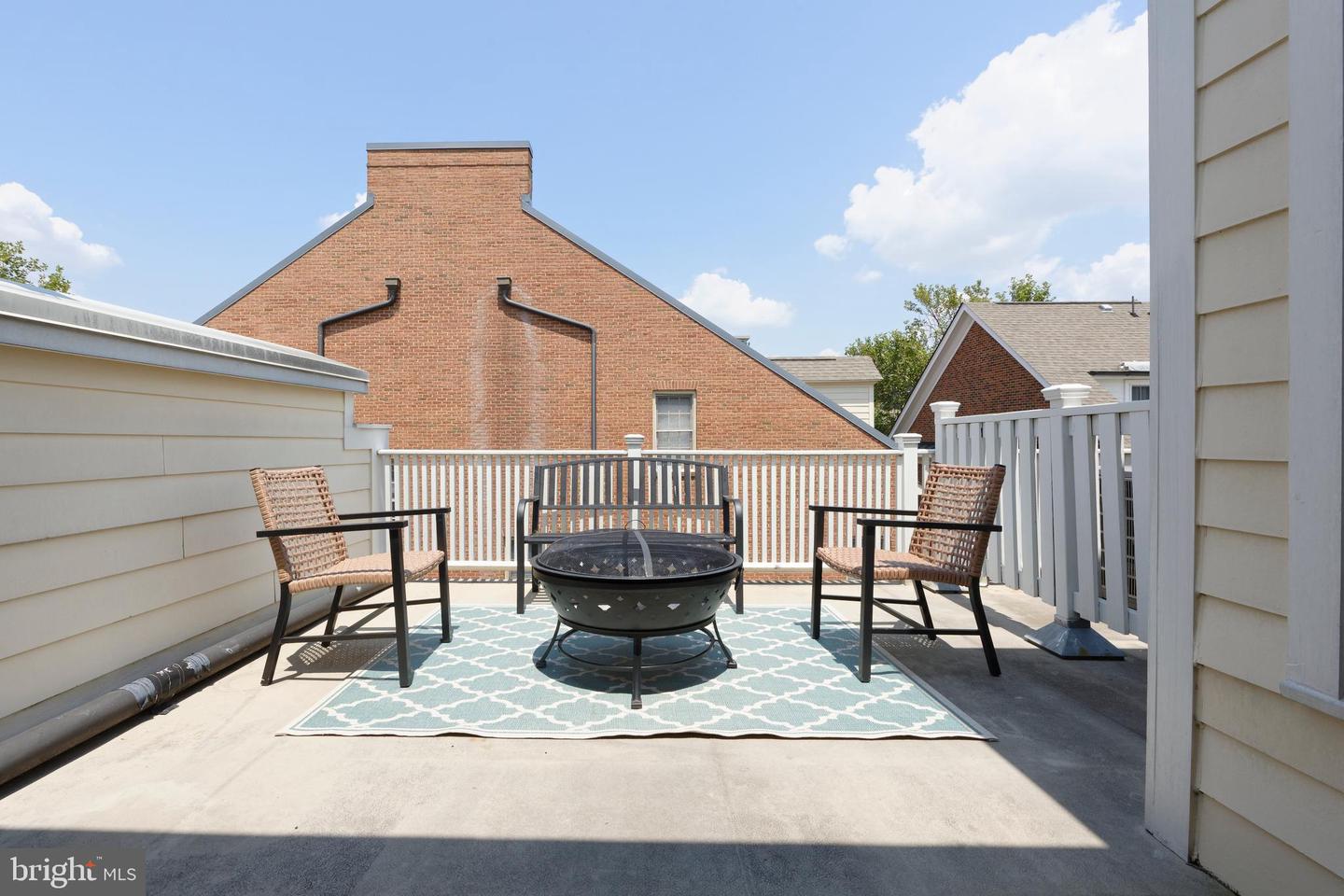 421 ORONOCO ST, ALEXANDRIA, Virginia 22314, 3 Bedrooms Bedrooms, ,3 BathroomsBathrooms,Residential,For sale,421 ORONOCO ST,VAAX2047294 MLS # VAAX2047294