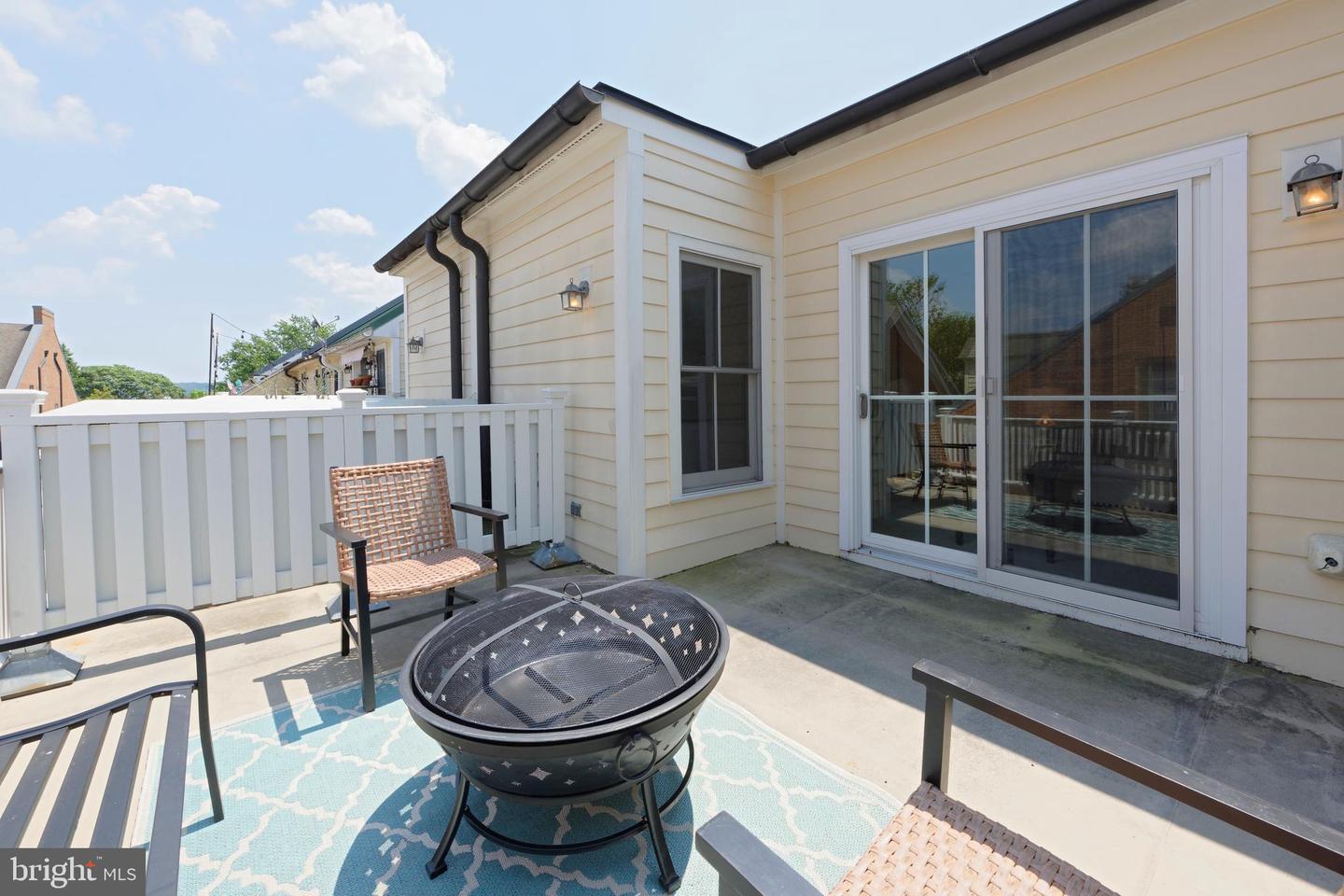 421 ORONOCO ST, ALEXANDRIA, Virginia 22314, 3 Bedrooms Bedrooms, ,3 BathroomsBathrooms,Residential,For sale,421 ORONOCO ST,VAAX2047294 MLS # VAAX2047294