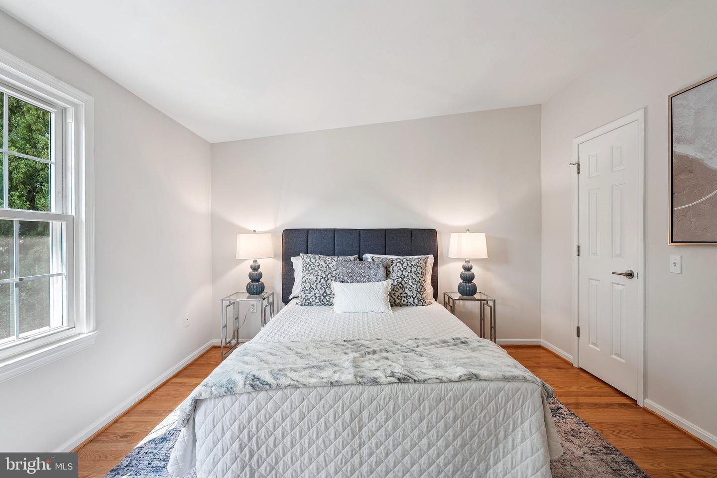 6861 WASHINGTON BLVD, ARLINGTON, Virginia 22213, 2 Bedrooms Bedrooms, ,2 BathroomsBathrooms,Residential,For sale,6861 WASHINGTON BLVD,VAAR2060382 MLS # VAAR2060382