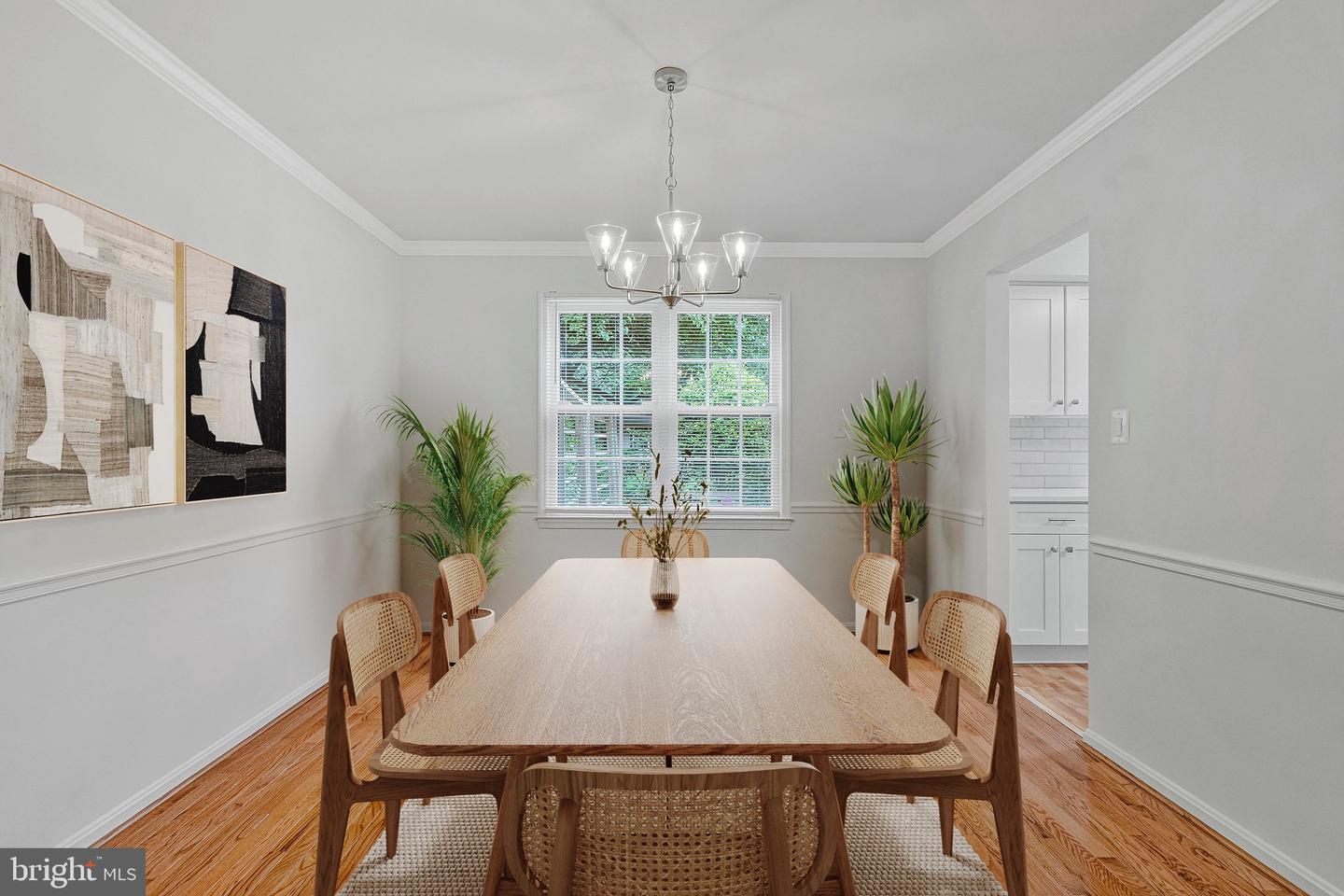 5216 DUNLEIGH DR, BURKE, Virginia 22015, 5 Bedrooms Bedrooms, ,3 BathroomsBathrooms,Residential,For sale,5216 DUNLEIGH DR,VAFX2254422 MLS # VAFX2254422