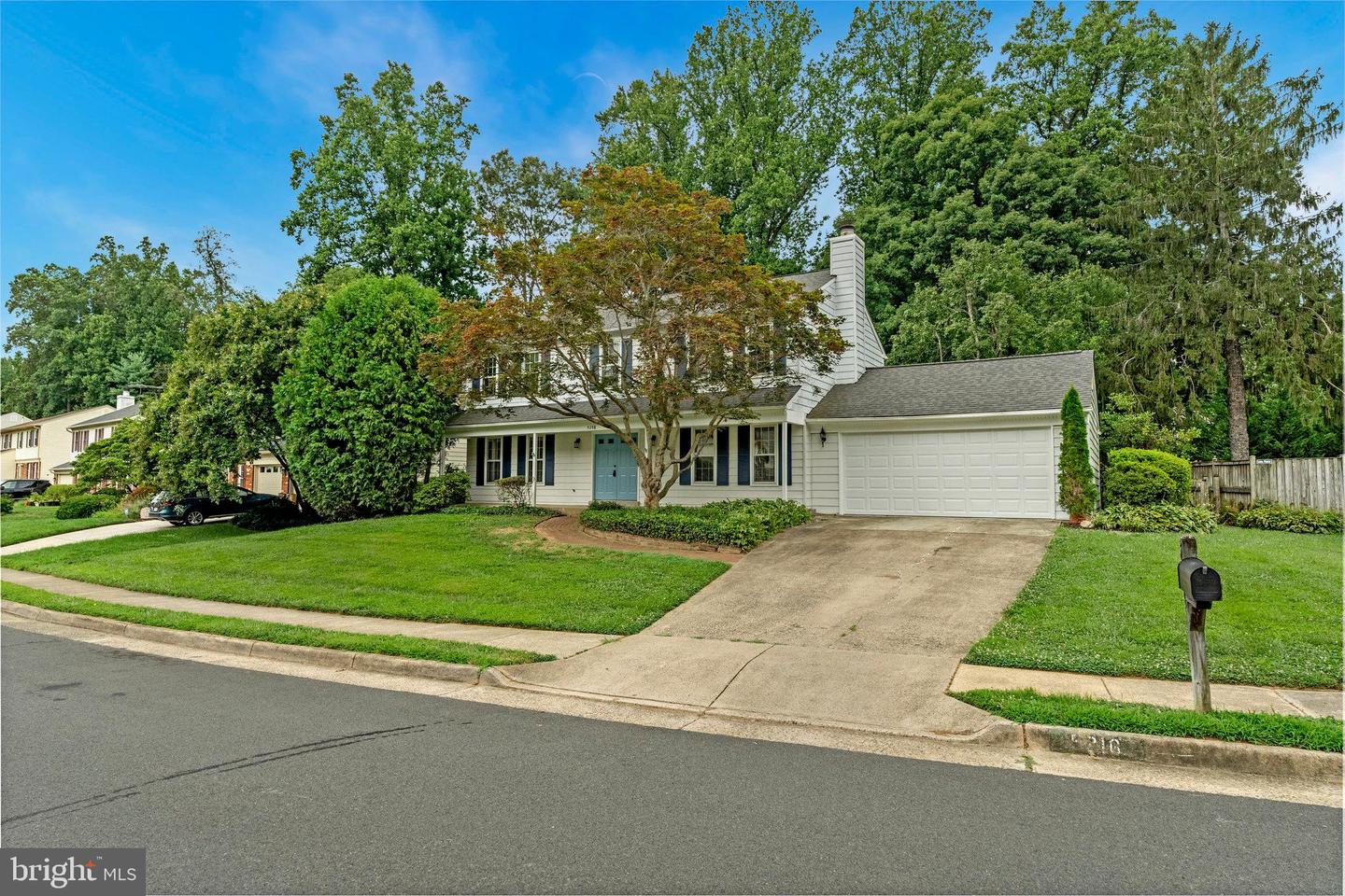 5216 DUNLEIGH DR, BURKE, Virginia 22015, 5 Bedrooms Bedrooms, ,3 BathroomsBathrooms,Residential,For sale,5216 DUNLEIGH DR,VAFX2254422 MLS # VAFX2254422