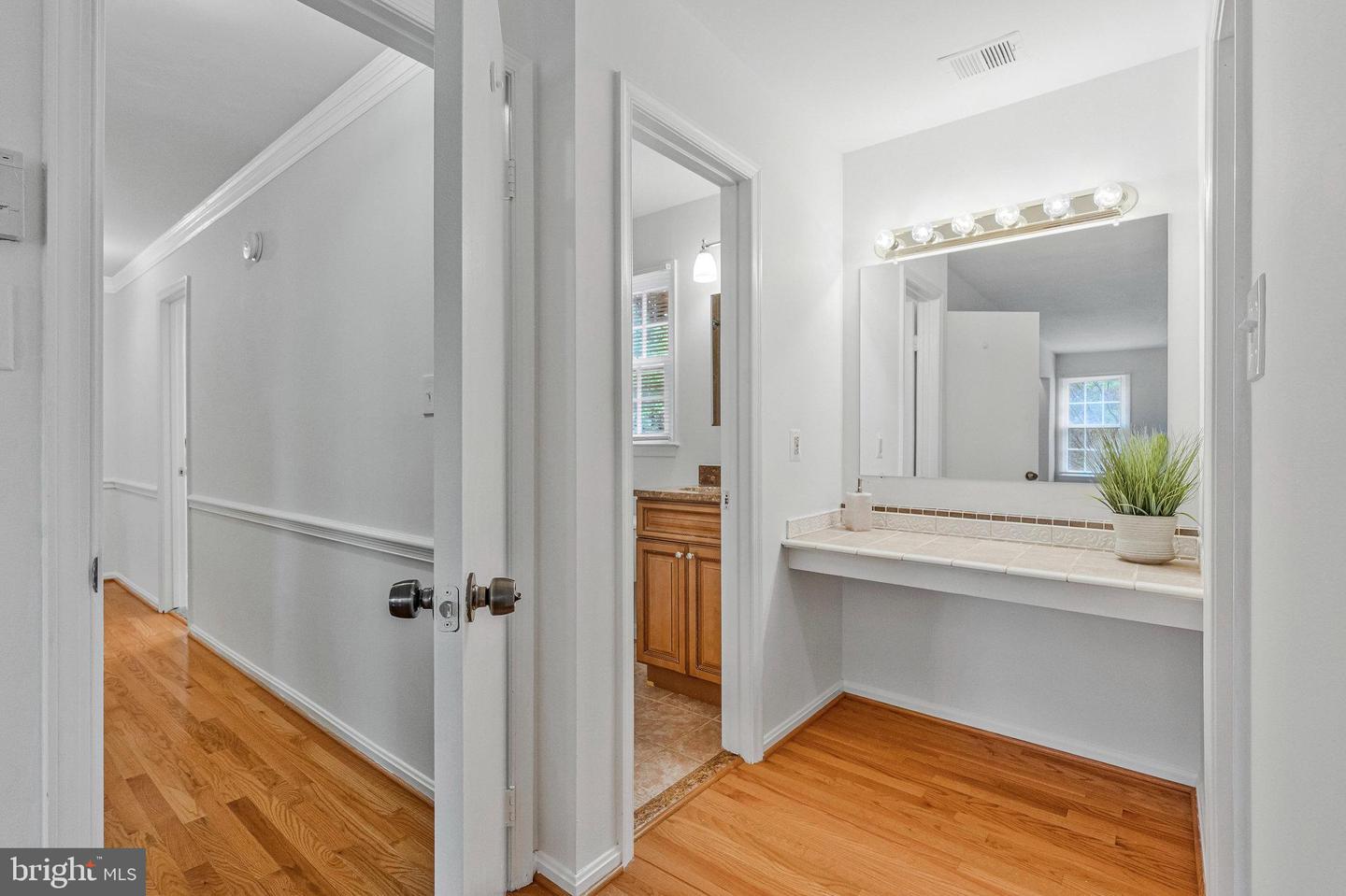 5216 DUNLEIGH DR, BURKE, Virginia 22015, 5 Bedrooms Bedrooms, ,3 BathroomsBathrooms,Residential,For sale,5216 DUNLEIGH DR,VAFX2254422 MLS # VAFX2254422