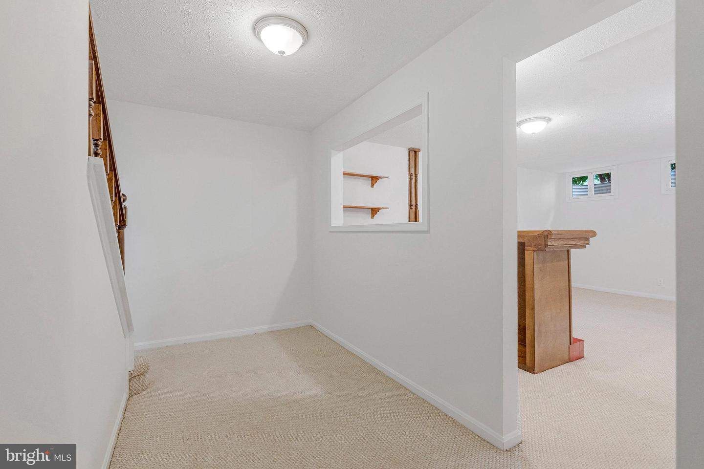 5216 DUNLEIGH DR, BURKE, Virginia 22015, 5 Bedrooms Bedrooms, ,3 BathroomsBathrooms,Residential,For sale,5216 DUNLEIGH DR,VAFX2254422 MLS # VAFX2254422