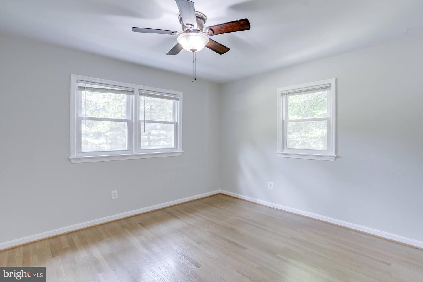 8916 KARVER LN, ANNANDALE, Virginia 22003, 6 Bedrooms Bedrooms, ,3 BathroomsBathrooms,Residential,For sale,8916 KARVER LN,VAFX2254550 MLS # VAFX2254550