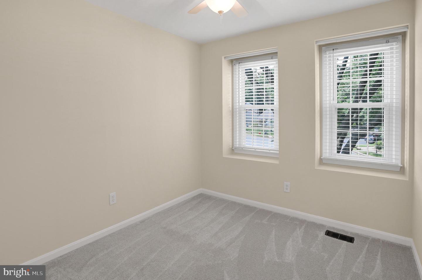 2015 MALEADY DR, HERNDON, Virginia 20170, 4 Bedrooms Bedrooms, ,3 BathroomsBathrooms,Residential,For sale,2015 MALEADY DR,VAFX2254614 MLS # VAFX2254614
