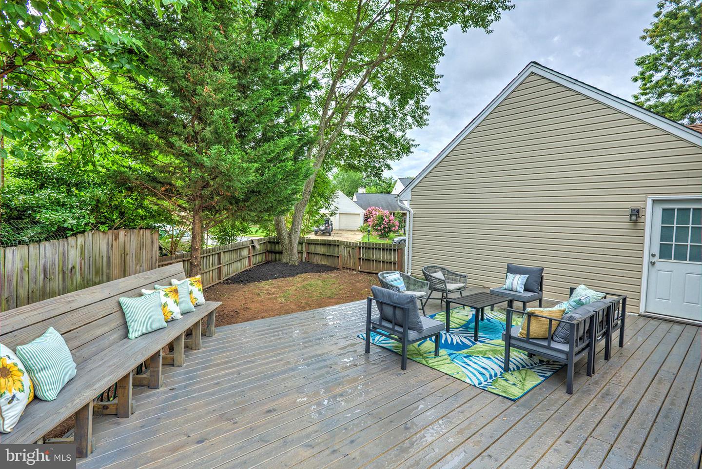 2015 MALEADY DR, HERNDON, Virginia 20170, 4 Bedrooms Bedrooms, ,3 BathroomsBathrooms,Residential,For sale,2015 MALEADY DR,VAFX2254614 MLS # VAFX2254614
