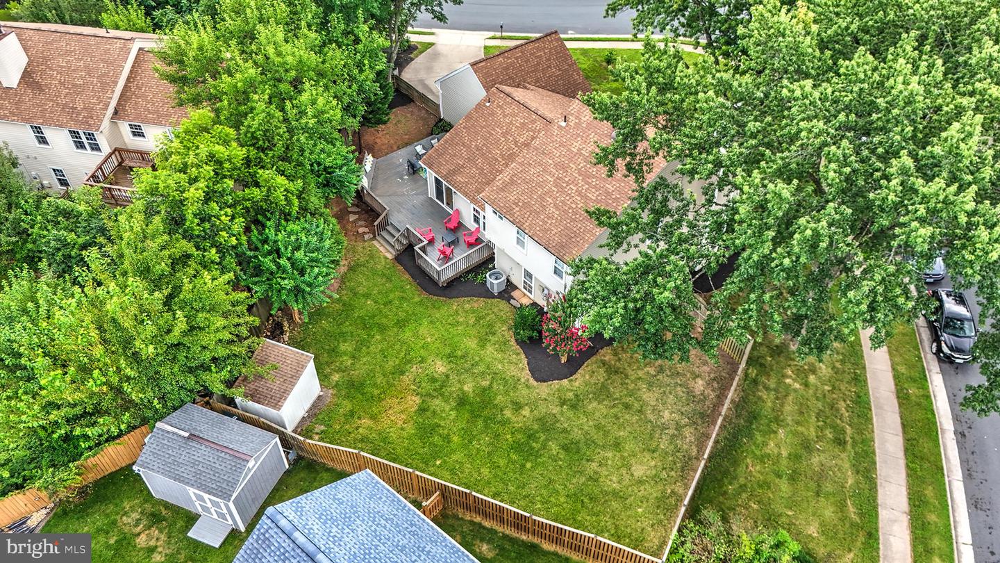 2015 MALEADY DR, HERNDON, Virginia 20170, 4 Bedrooms Bedrooms, ,3 BathroomsBathrooms,Residential,For sale,2015 MALEADY DR,VAFX2254614 MLS # VAFX2254614
