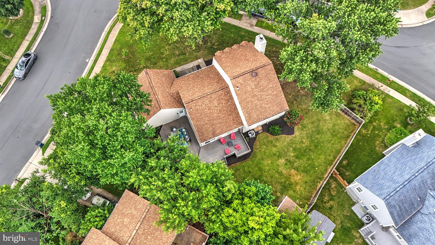 2015 MALEADY DR, HERNDON, Virginia 20170, 4 Bedrooms Bedrooms, ,3 BathroomsBathrooms,Residential,For sale,2015 MALEADY DR,VAFX2254614 MLS # VAFX2254614