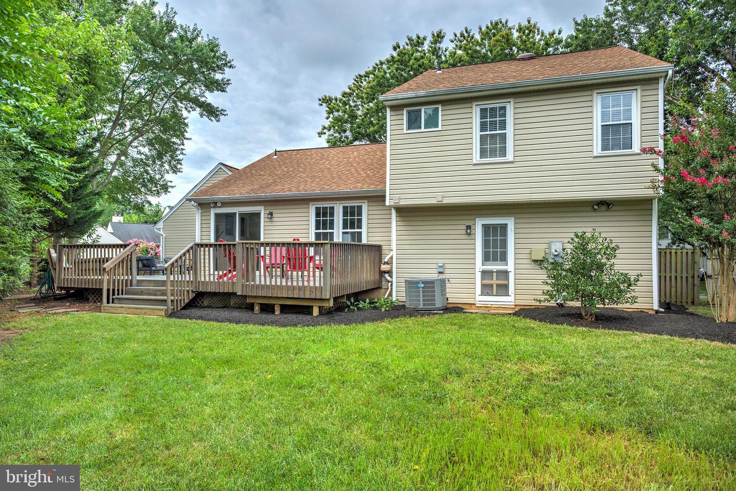 2015 MALEADY DR, HERNDON, Virginia 20170, 4 Bedrooms Bedrooms, ,3 BathroomsBathrooms,Residential,For sale,2015 MALEADY DR,VAFX2254614 MLS # VAFX2254614