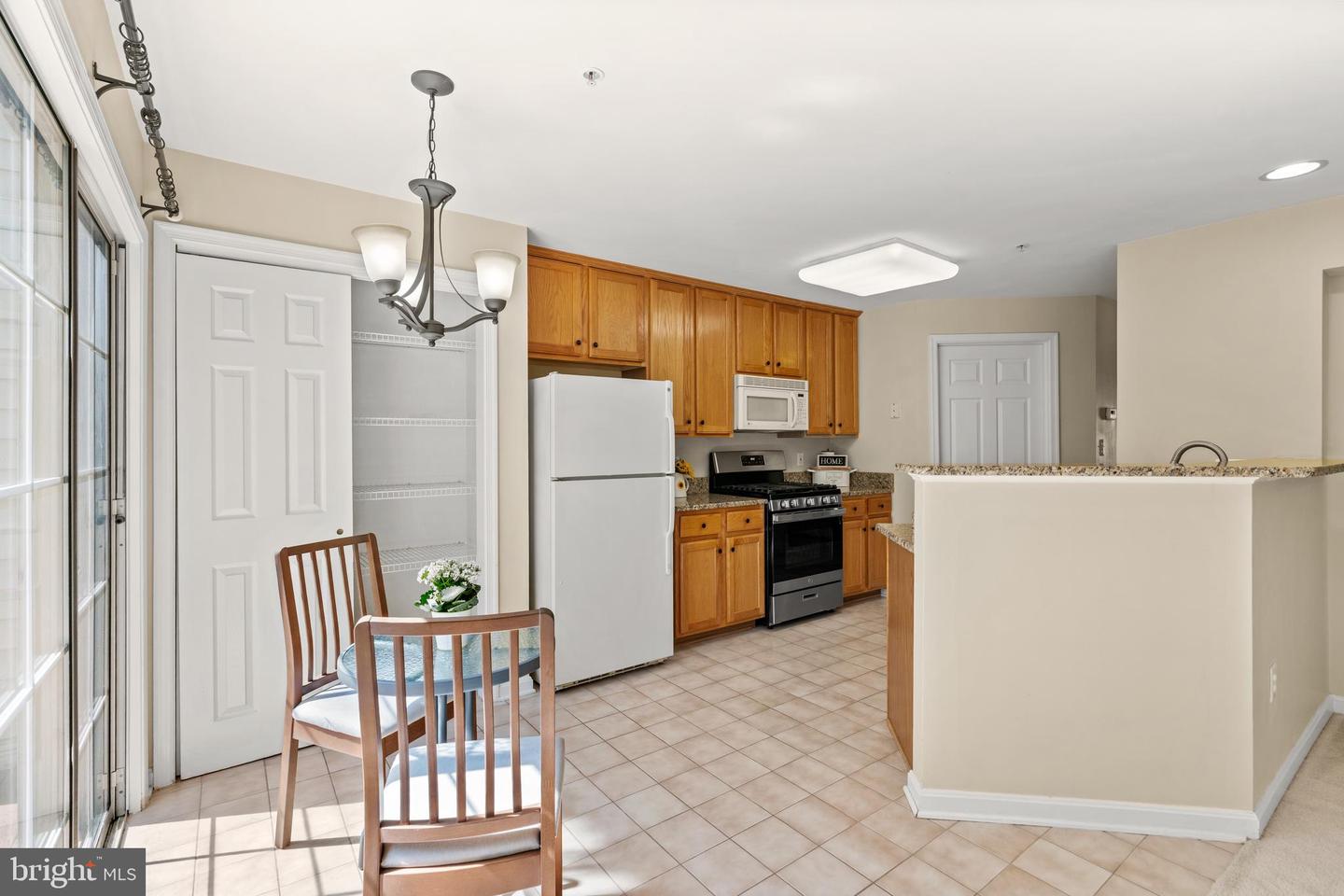 11846 BRETON CT #19B, RESTON, Virginia 20191, 2 Bedrooms Bedrooms, ,2 BathroomsBathrooms,Residential,For sale,11846 BRETON CT #19B,VAFX2254712 MLS # VAFX2254712