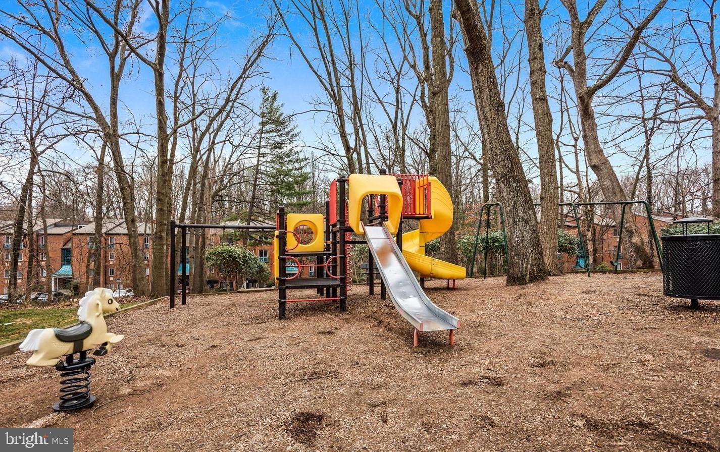 11846 BRETON CT #19B, RESTON, Virginia 20191, 2 Bedrooms Bedrooms, ,2 BathroomsBathrooms,Residential,For sale,11846 BRETON CT #19B,VAFX2254712 MLS # VAFX2254712