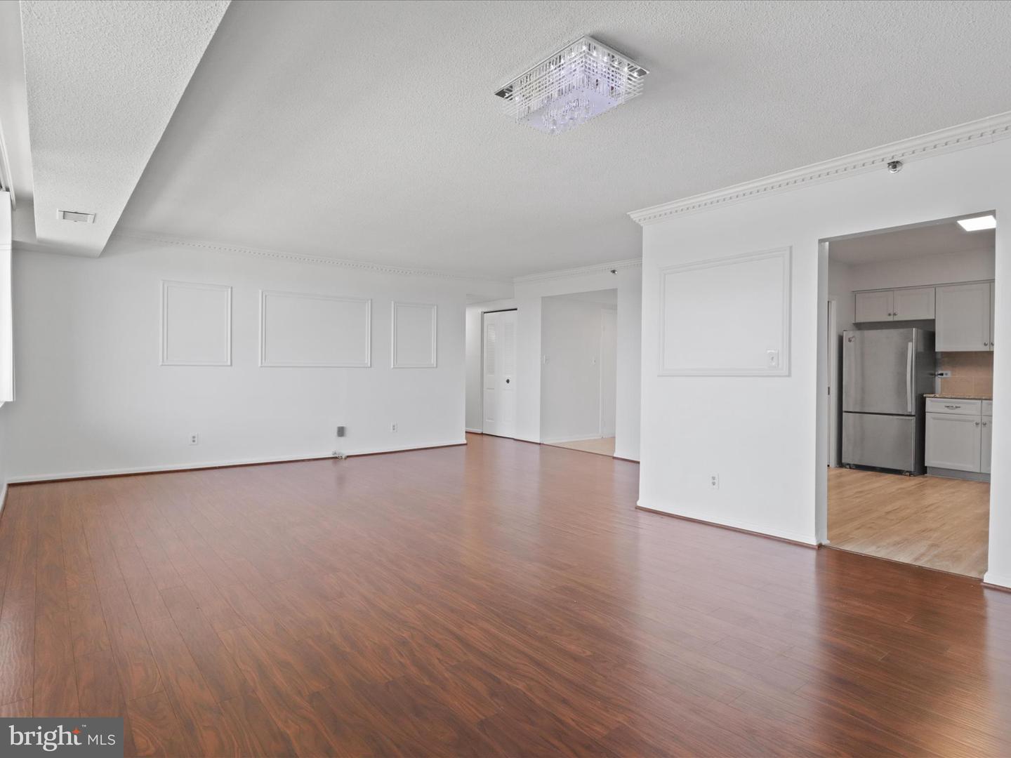 3713 S GEORGE MASON DR #1204 W, FALLS CHURCH, Virginia 22041, 2 Bedrooms Bedrooms, ,2 BathroomsBathrooms,Residential,For sale,3713 S GEORGE MASON DR #1204 W,VAFX2254758 MLS # VAFX2254758