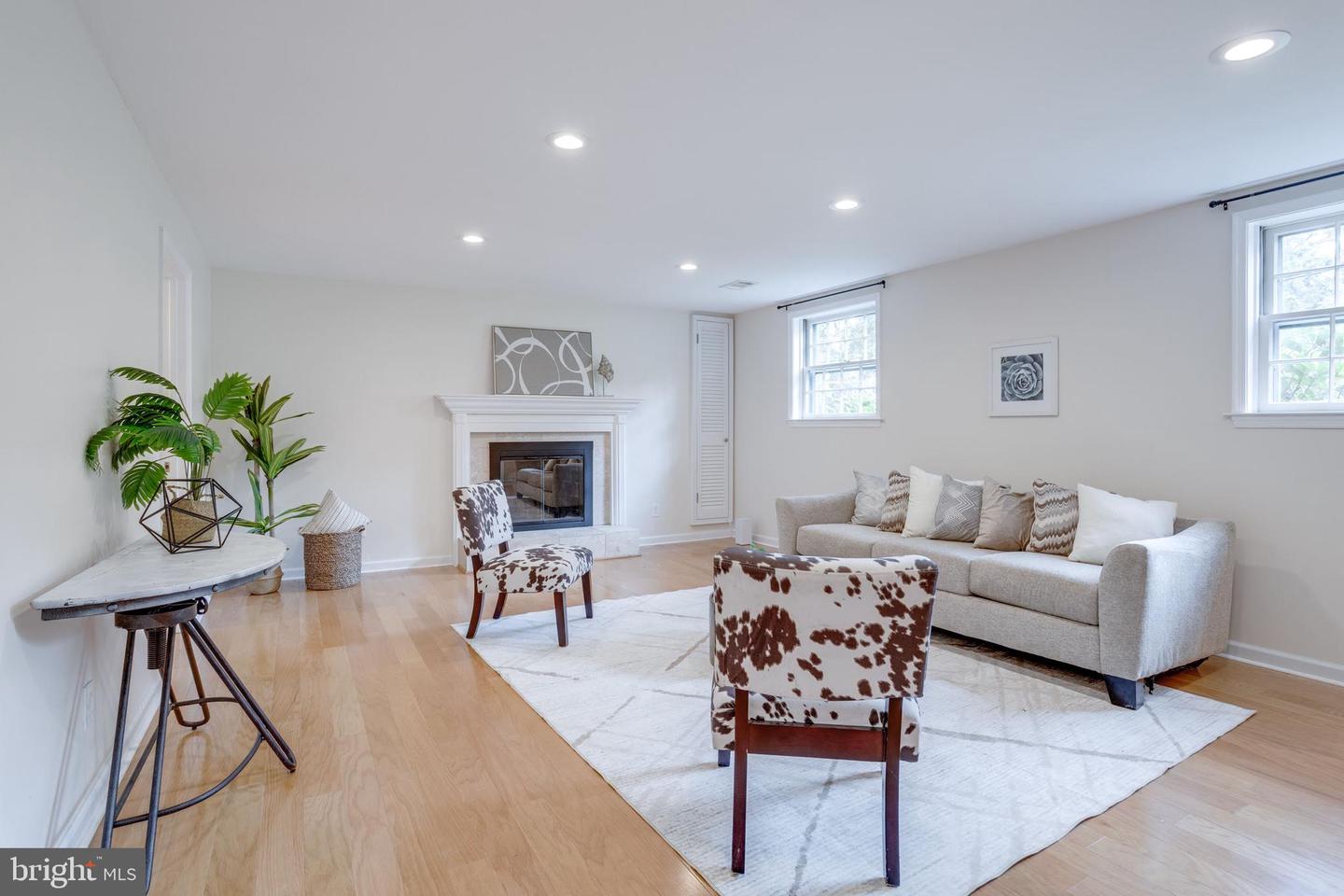 8929 STARK RD, ANNANDALE, Virginia 22003, 4 Bedrooms Bedrooms, ,2 BathroomsBathrooms,Residential,For sale,8929 STARK RD,VAFX2254842 MLS # VAFX2254842