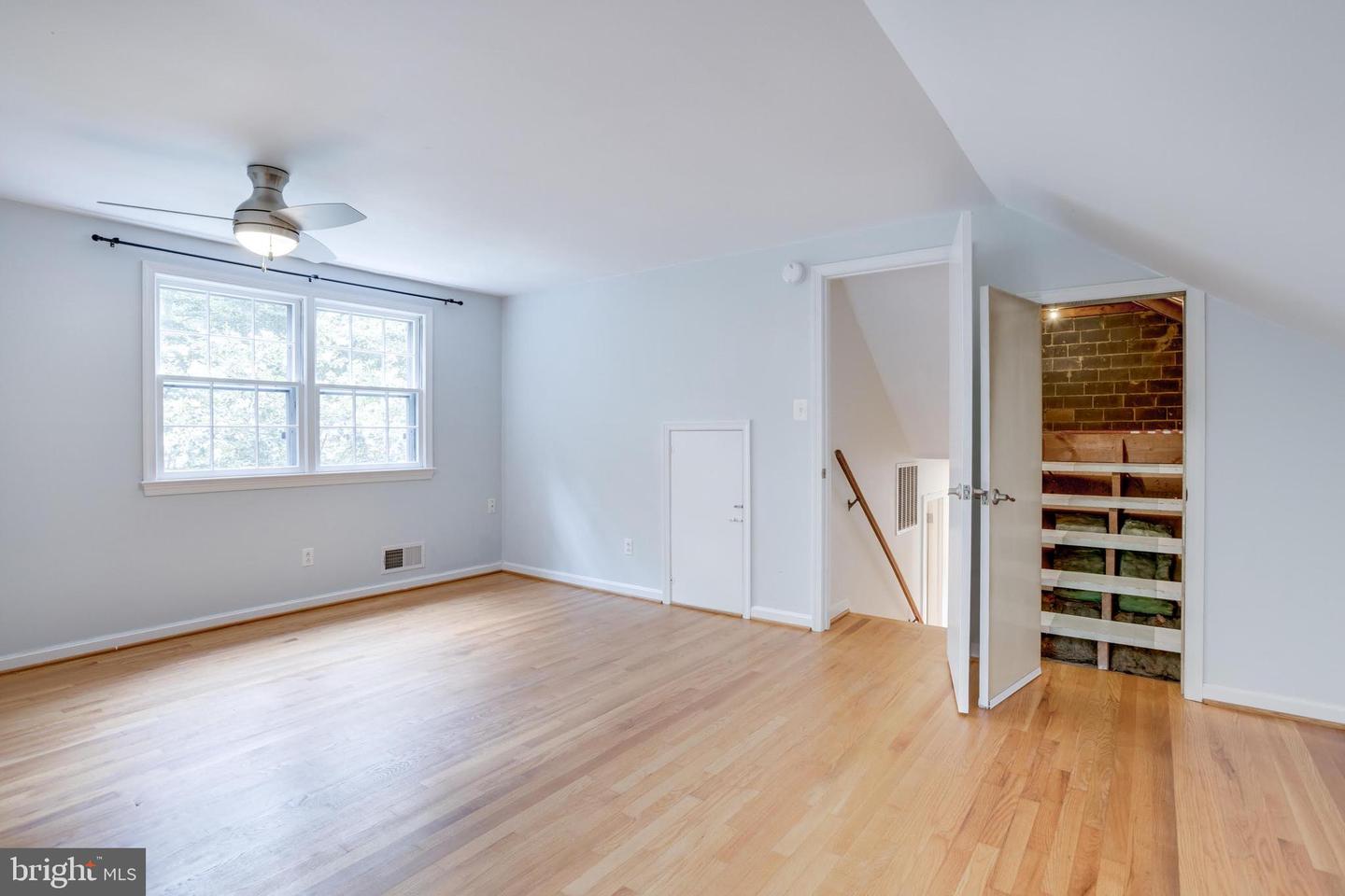 8929 STARK RD, ANNANDALE, Virginia 22003, 4 Bedrooms Bedrooms, ,2 BathroomsBathrooms,Residential,For sale,8929 STARK RD,VAFX2254842 MLS # VAFX2254842