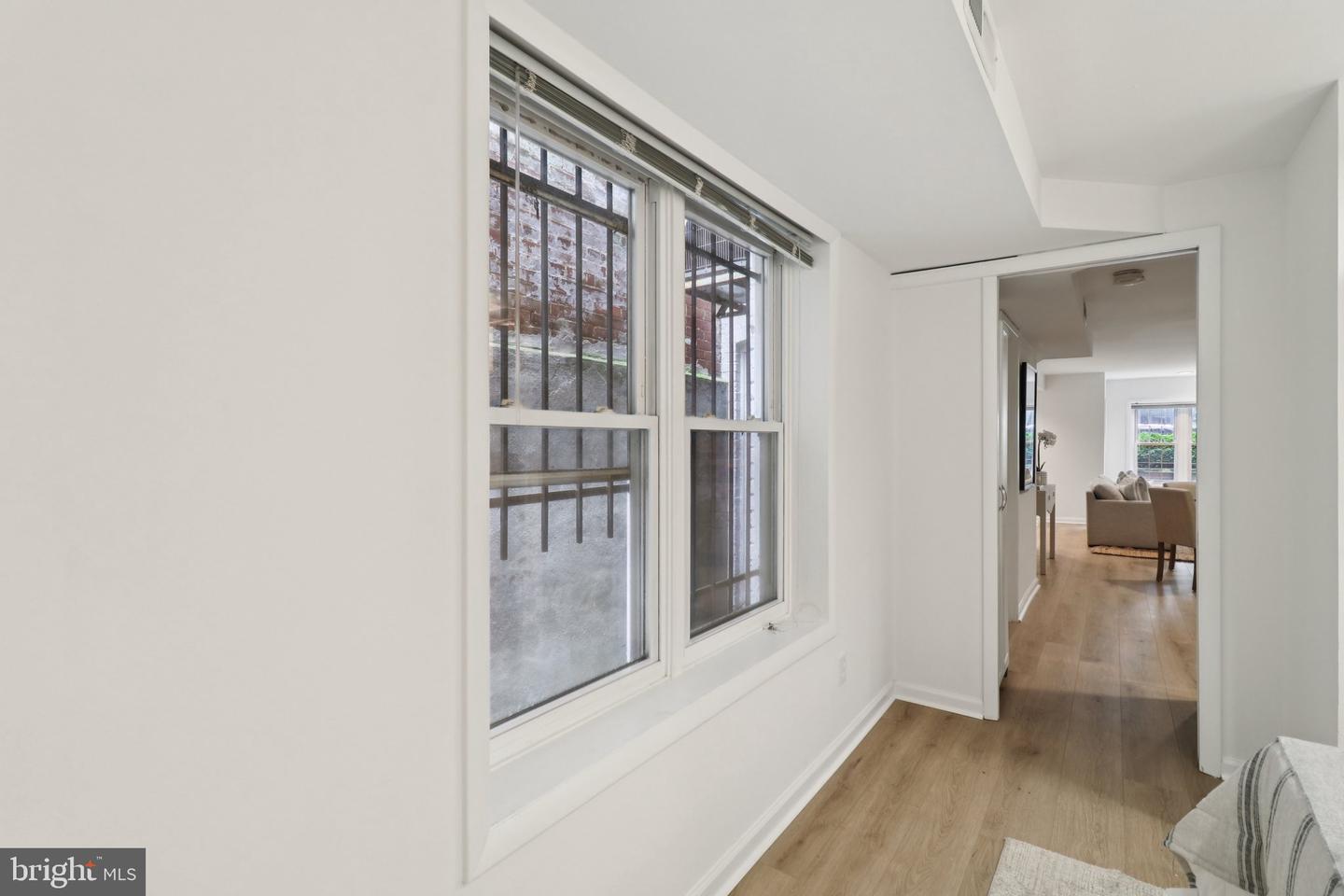 252 11TH ST SE, WASHINGTON, District Of Columbia 20003, 3 Bedrooms Bedrooms, ,3 BathroomsBathrooms,Residential,For sale,252 11TH ST SE,DCDC2209840 MLS # DCDC2209840