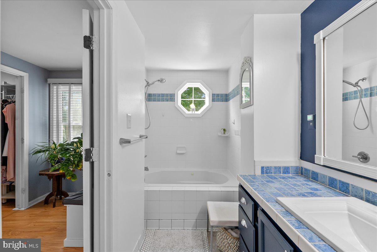 15303 HARMONY HILL CT, CENTREVILLE, Virginia 20120, 4 Bedrooms Bedrooms, ,3 BathroomsBathrooms,Residential,For sale,15303 HARMONY HILL CT,VAFX2254950 MLS # VAFX2254950