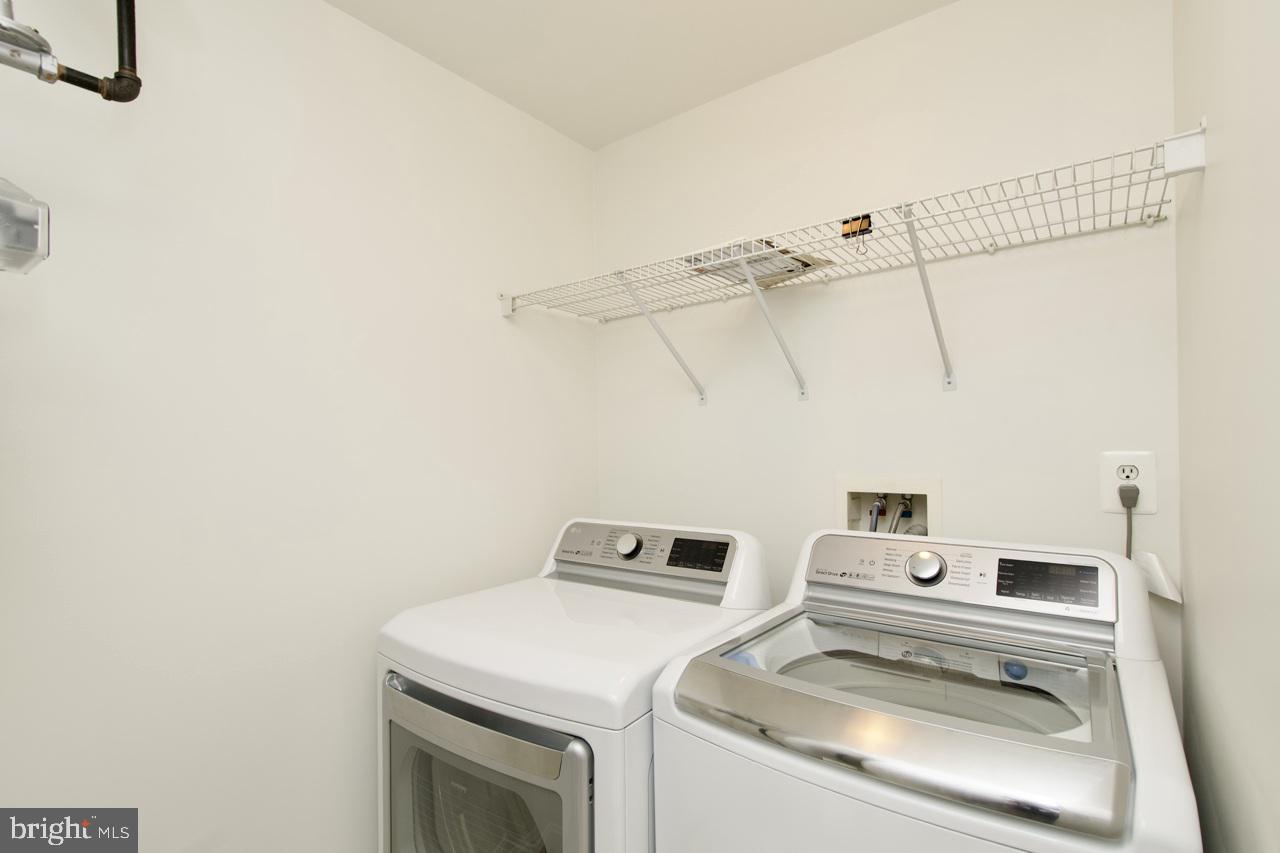 4300-F CANNON RIDGE CT #F, FAIRFAX, Virginia 22033, 2 Bedrooms Bedrooms, ,2 BathroomsBathrooms,Residential,For sale,4300-F CANNON RIDGE CT #F,VAFX2255010 MLS # VAFX2255010
