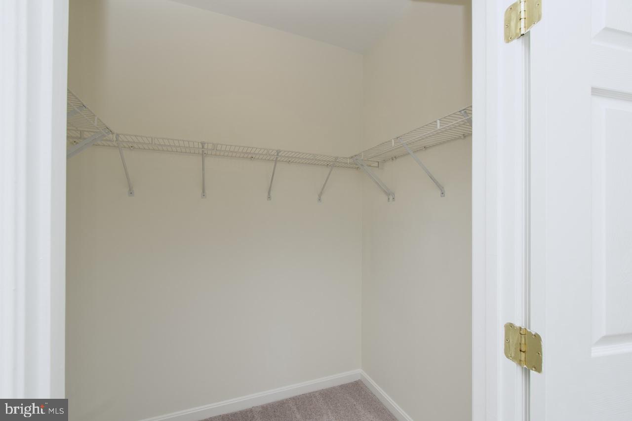 4300-F CANNON RIDGE CT #F, FAIRFAX, Virginia 22033, 2 Bedrooms Bedrooms, ,2 BathroomsBathrooms,Residential,For sale,4300-F CANNON RIDGE CT #F,VAFX2255010 MLS # VAFX2255010