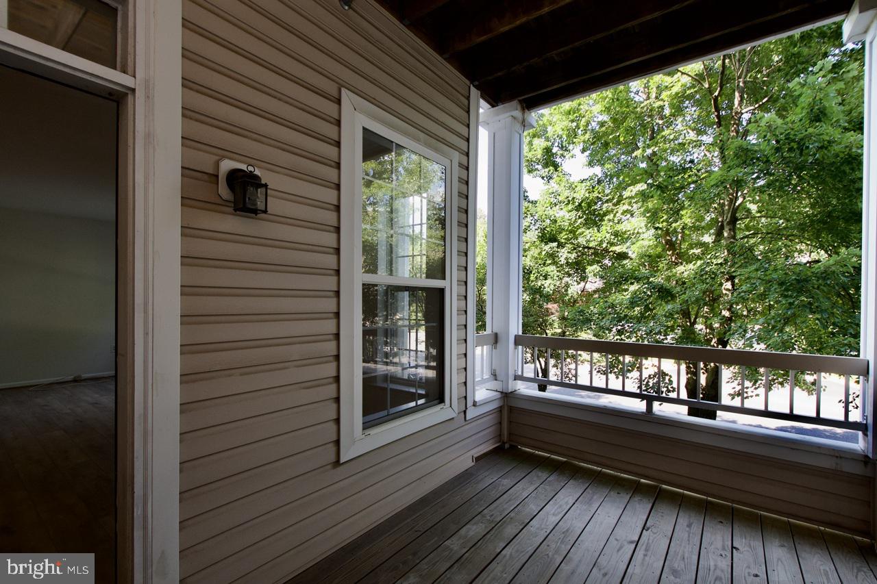 4300-F CANNON RIDGE CT #F, FAIRFAX, Virginia 22033, 2 Bedrooms Bedrooms, ,2 BathroomsBathrooms,Residential,For sale,4300-F CANNON RIDGE CT #F,VAFX2255010 MLS # VAFX2255010