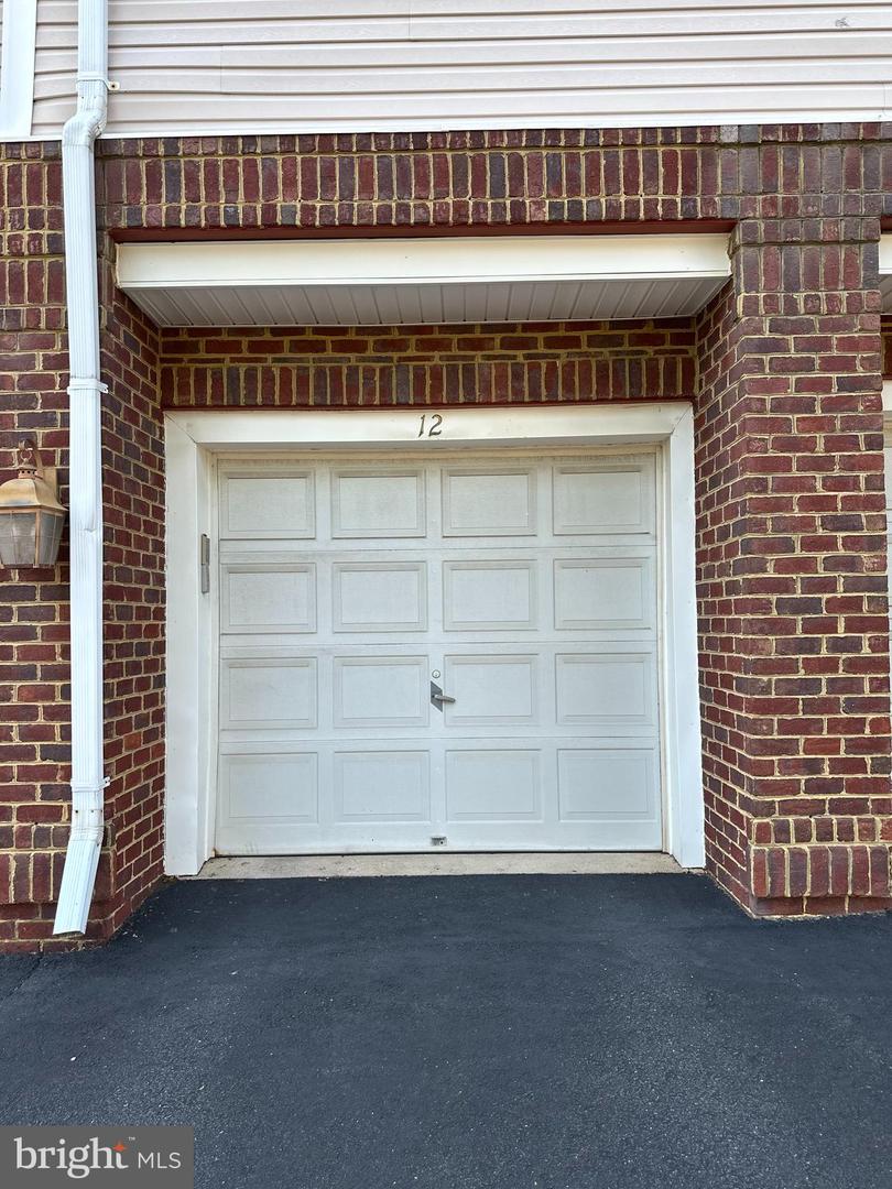 4300-F CANNON RIDGE CT #F, FAIRFAX, Virginia 22033, 2 Bedrooms Bedrooms, ,2 BathroomsBathrooms,Residential,For sale,4300-F CANNON RIDGE CT #F,VAFX2255010 MLS # VAFX2255010