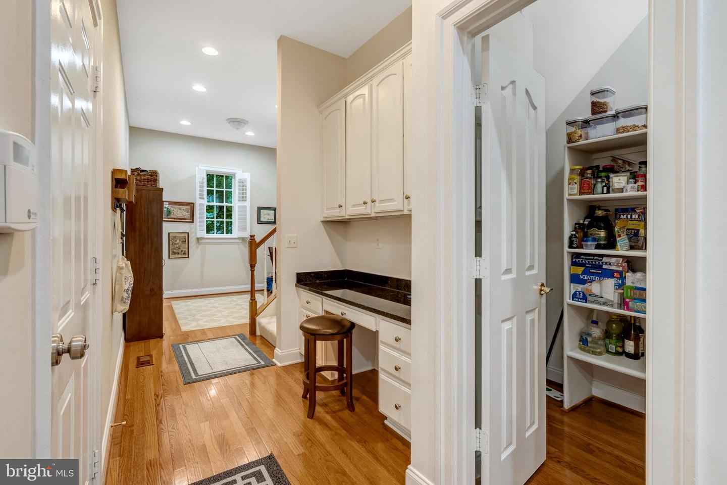 19126 STREAM CROSSING CT, LEESBURG, Virginia 20176, 4 Bedrooms Bedrooms, ,4 BathroomsBathrooms,Residential,For sale,19126 STREAM CROSSING CT,VALO2102000 MLS # VALO2102000