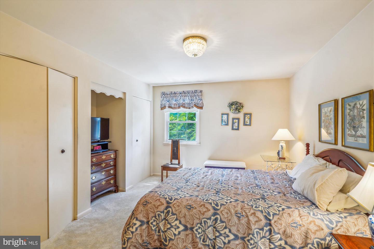 8426 BLAKISTON LN, ALEXANDRIA, Virginia 22308, 5 Bedrooms Bedrooms, ,4 BathroomsBathrooms,Residential,For sale,8426 BLAKISTON LN,VAFX2255248 MLS # VAFX2255248