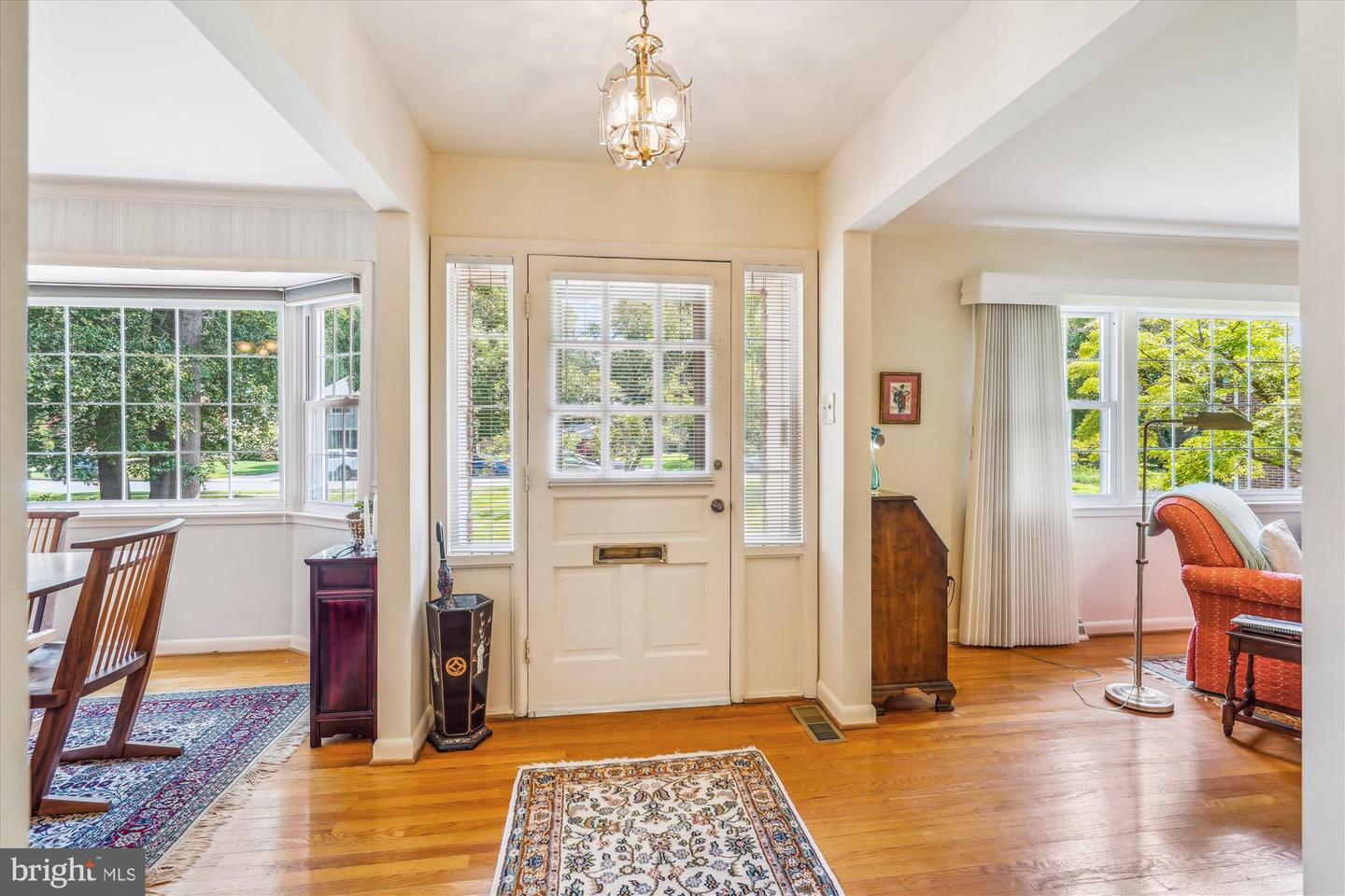 8426 BLAKISTON LN, ALEXANDRIA, Virginia 22308, 5 Bedrooms Bedrooms, ,4 BathroomsBathrooms,Residential,For sale,8426 BLAKISTON LN,VAFX2255248 MLS # VAFX2255248