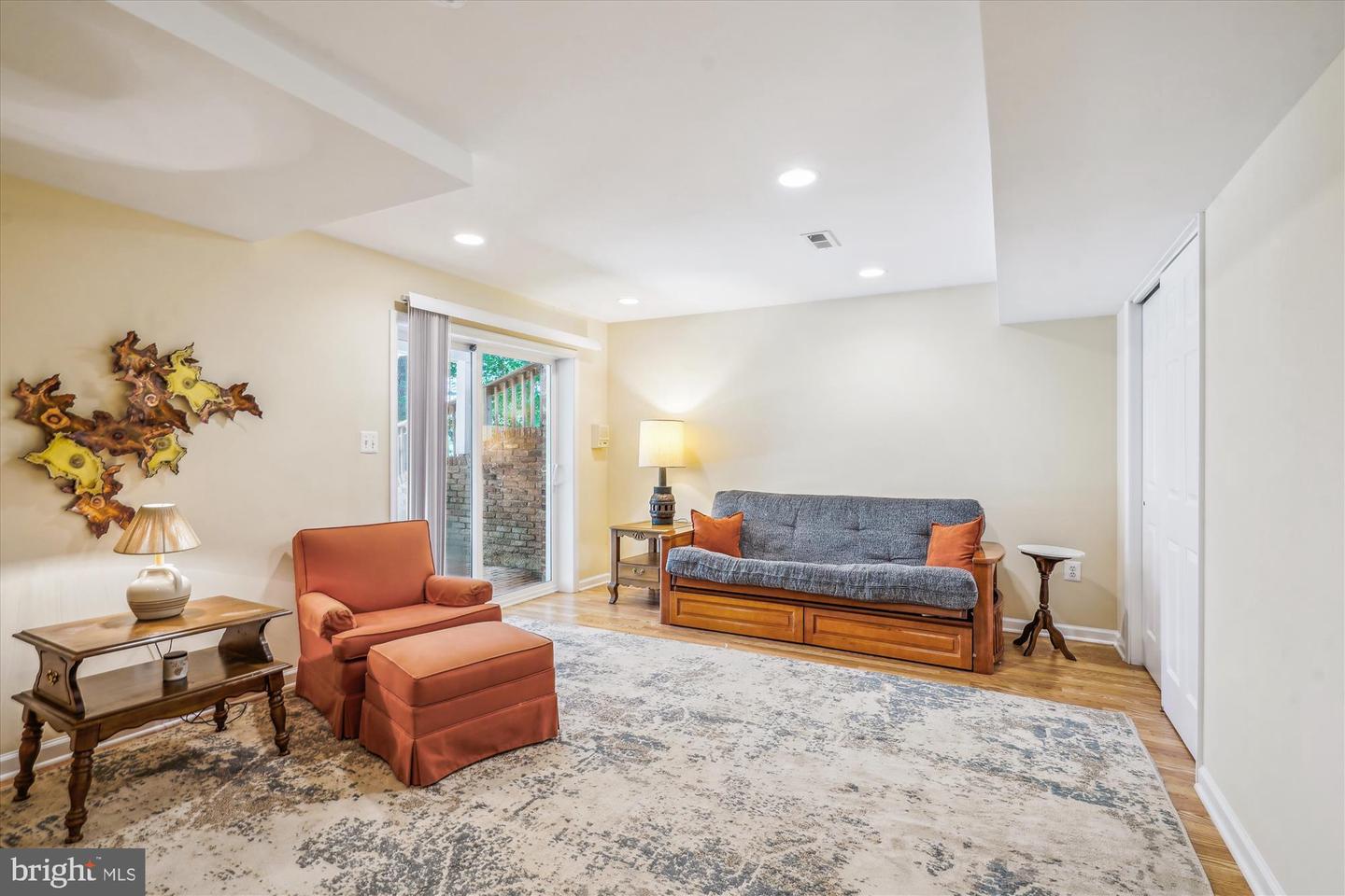 8426 BLAKISTON LN, ALEXANDRIA, Virginia 22308, 5 Bedrooms Bedrooms, ,4 BathroomsBathrooms,Residential,For sale,8426 BLAKISTON LN,VAFX2255248 MLS # VAFX2255248