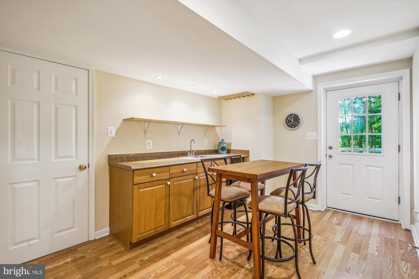 8426 BLAKISTON LN, ALEXANDRIA, Virginia 22308, 5 Bedrooms Bedrooms, ,4 BathroomsBathrooms,Residential,For sale,8426 BLAKISTON LN,VAFX2255248 MLS # VAFX2255248
