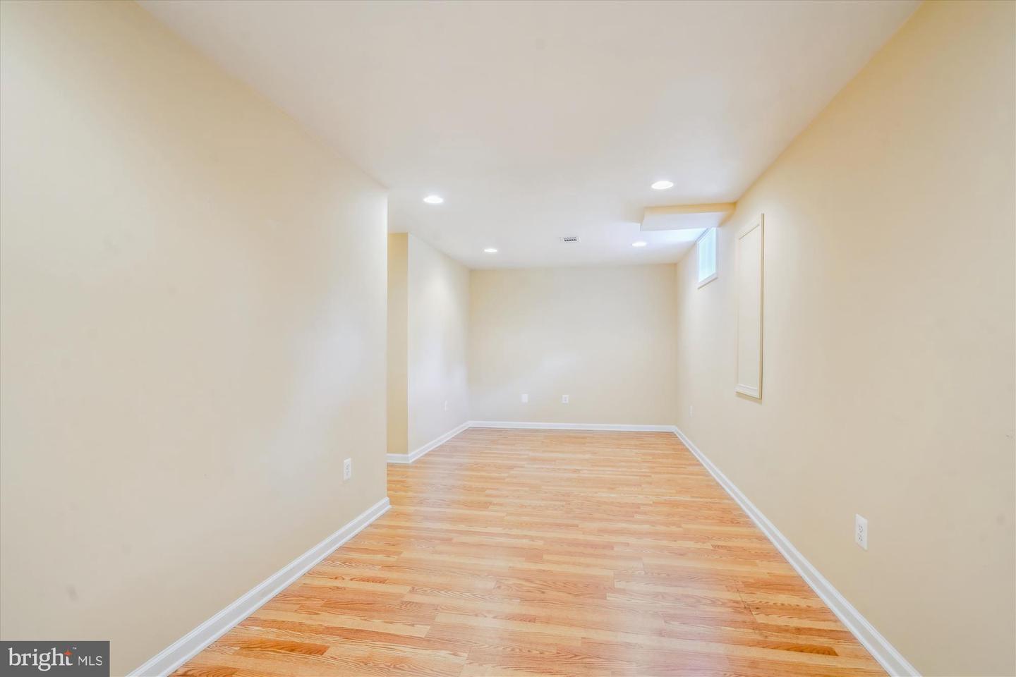 8426 BLAKISTON LN, ALEXANDRIA, Virginia 22308, 5 Bedrooms Bedrooms, ,4 BathroomsBathrooms,Residential,For sale,8426 BLAKISTON LN,VAFX2255248 MLS # VAFX2255248
