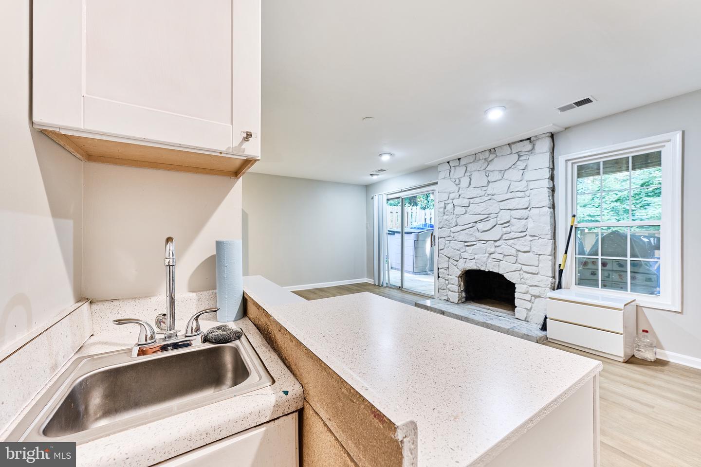 4235 SLEEPY LAKE DR, FAIRFAX, Virginia 22033, 4 Bedrooms Bedrooms, ,3 BathroomsBathrooms,Residential,For sale,4235 SLEEPY LAKE DR,VAFX2255406 MLS # VAFX2255406