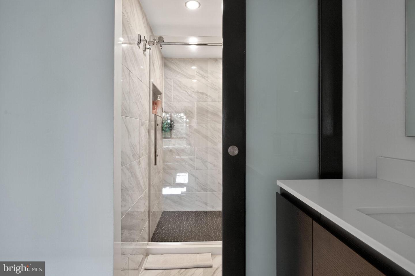 309 YOAKUM PKWY #503, ALEXANDRIA, Virginia 22304, 2 Bedrooms Bedrooms, ,2 BathroomsBathrooms,Residential,For sale,309 YOAKUM PKWY #503,VAAX2047478 MLS # VAAX2047478